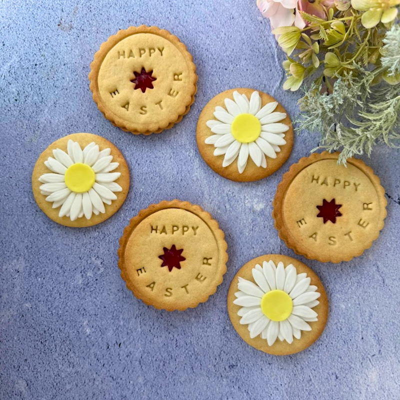 Easter Blooms cookies with jam